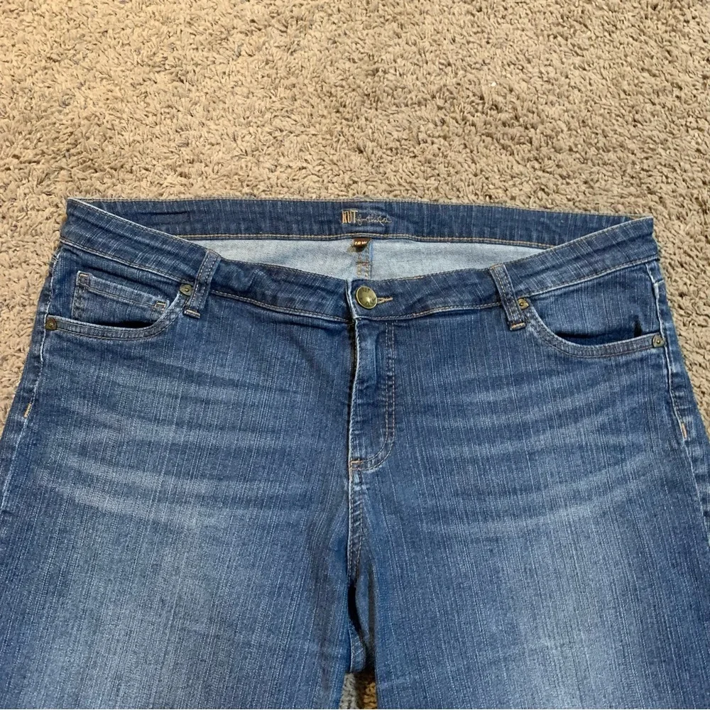 Kut from the Kloth Denim Jean Shorts 16W - Picture 2 of 9